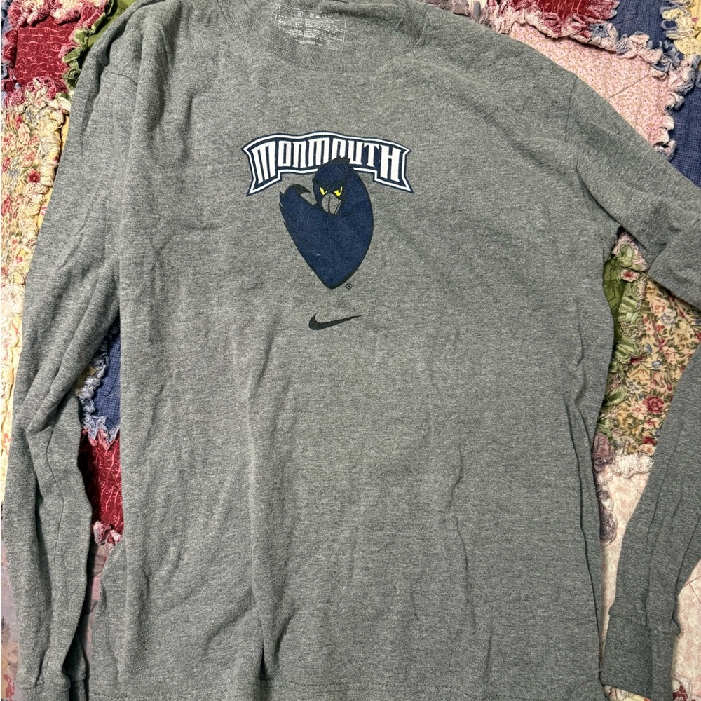 Monmouth university long sleeve t-shirt gray distressed in small